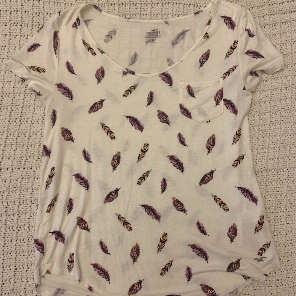 graphic tee